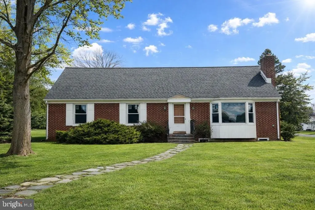 1601 Woodcrest Rd, Harrisburg, PA 17112 - #1