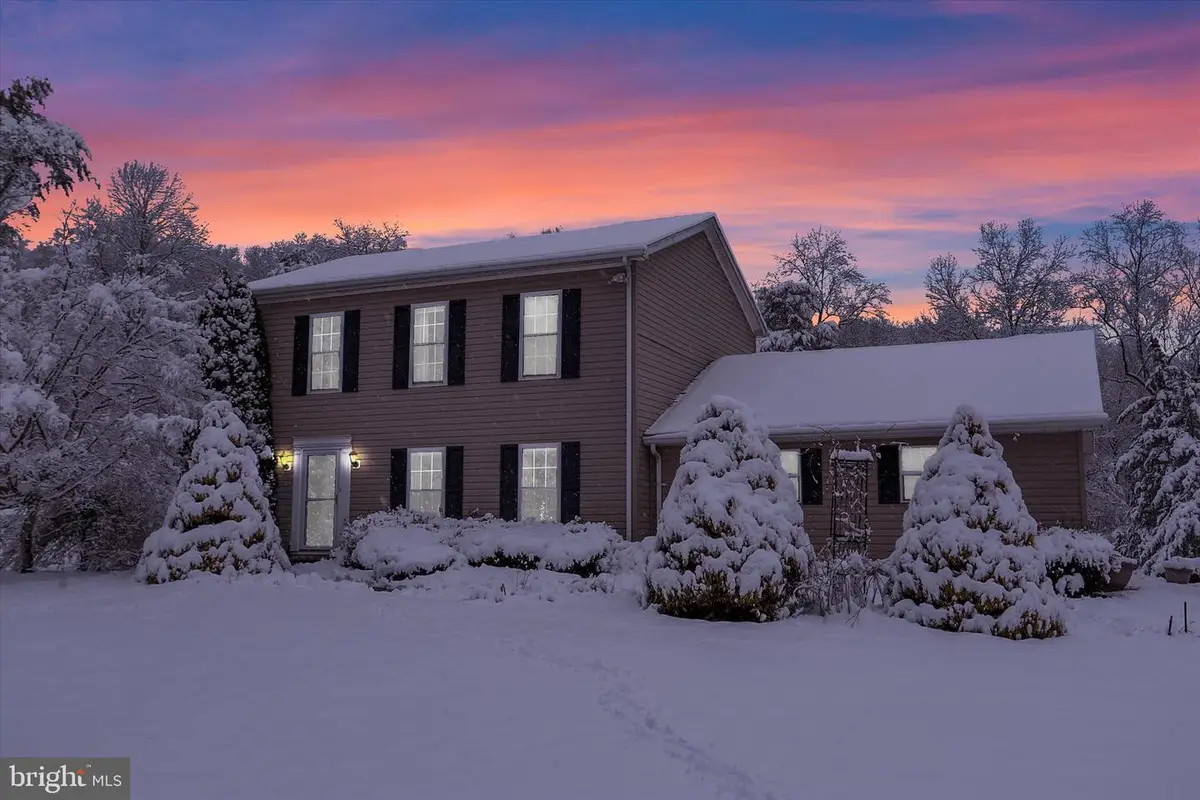 1718 Potato Valley Rd, Harrisburg, PA 17112 - #1