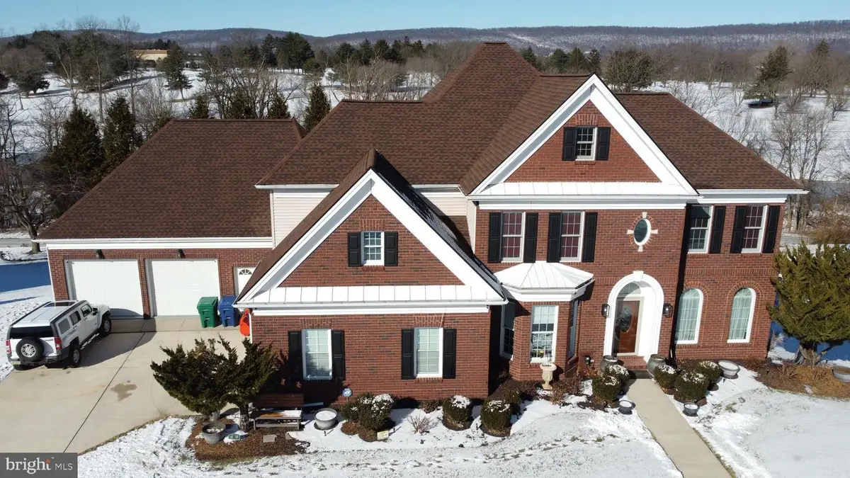 4972 Farmington Rd, Harrisburg, PA 17112 - #1