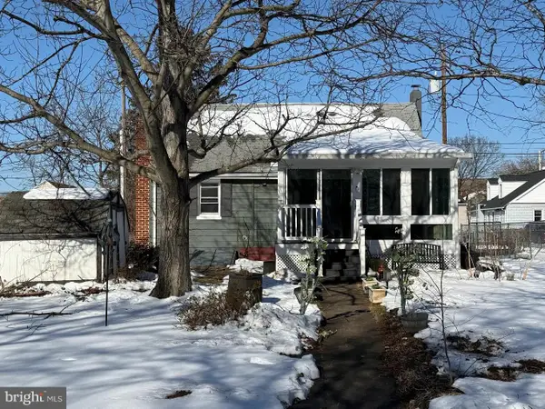 724 Penn St, BRESSLER, PA 17113