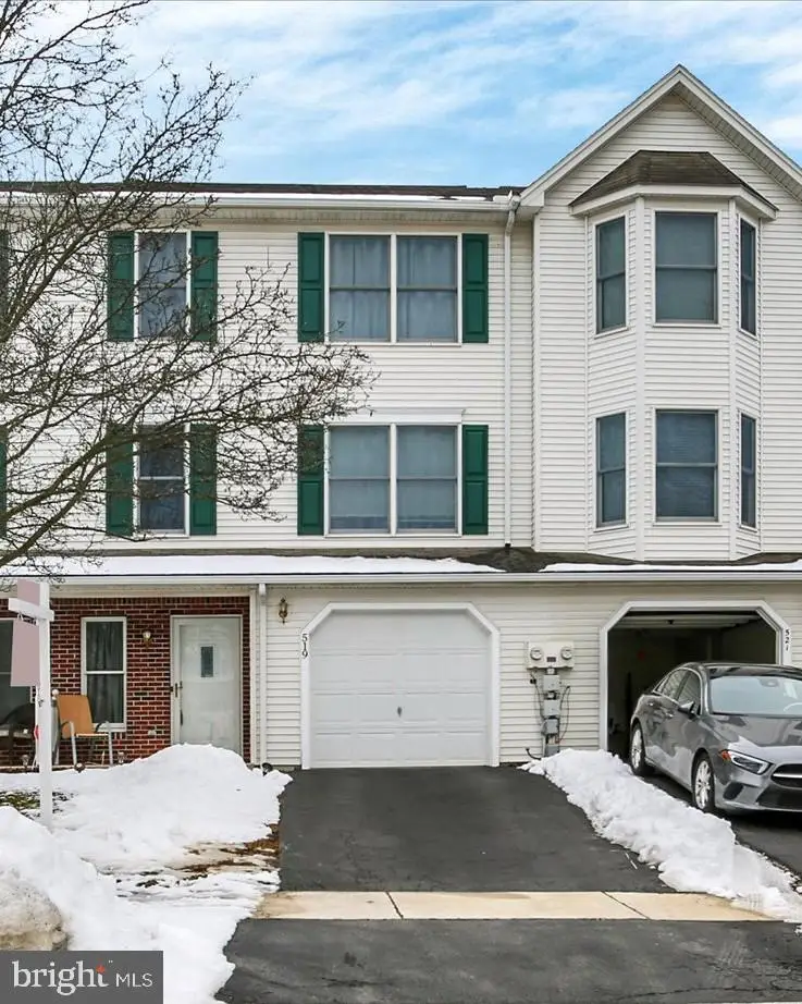 519 Sunday Dr, Harrisburg, PA 17111 - #1