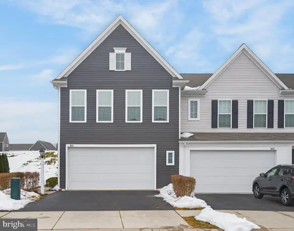 657 Buck Dr, HUMMELSTOWN, PA 17036