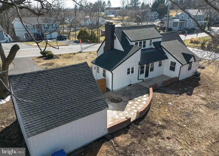 8050 Chambers Hill Rd, Harrisburg, PA 17111 - #2