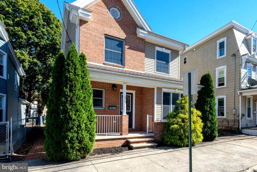 407 Market St, Lykens, PA 17048 - #3