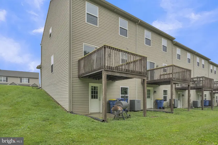 837 Gregs Dr, Harrisburg, PA 17111 - #3