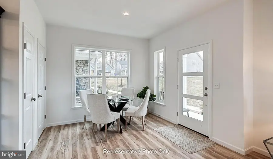 2422 Hawthorne Dr, Harrisburg, PA 17110 - #2