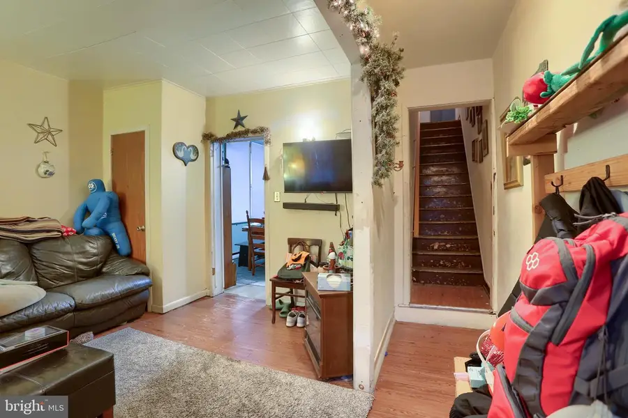 300-302 W Main St, Lykens, PA 17048 - #2