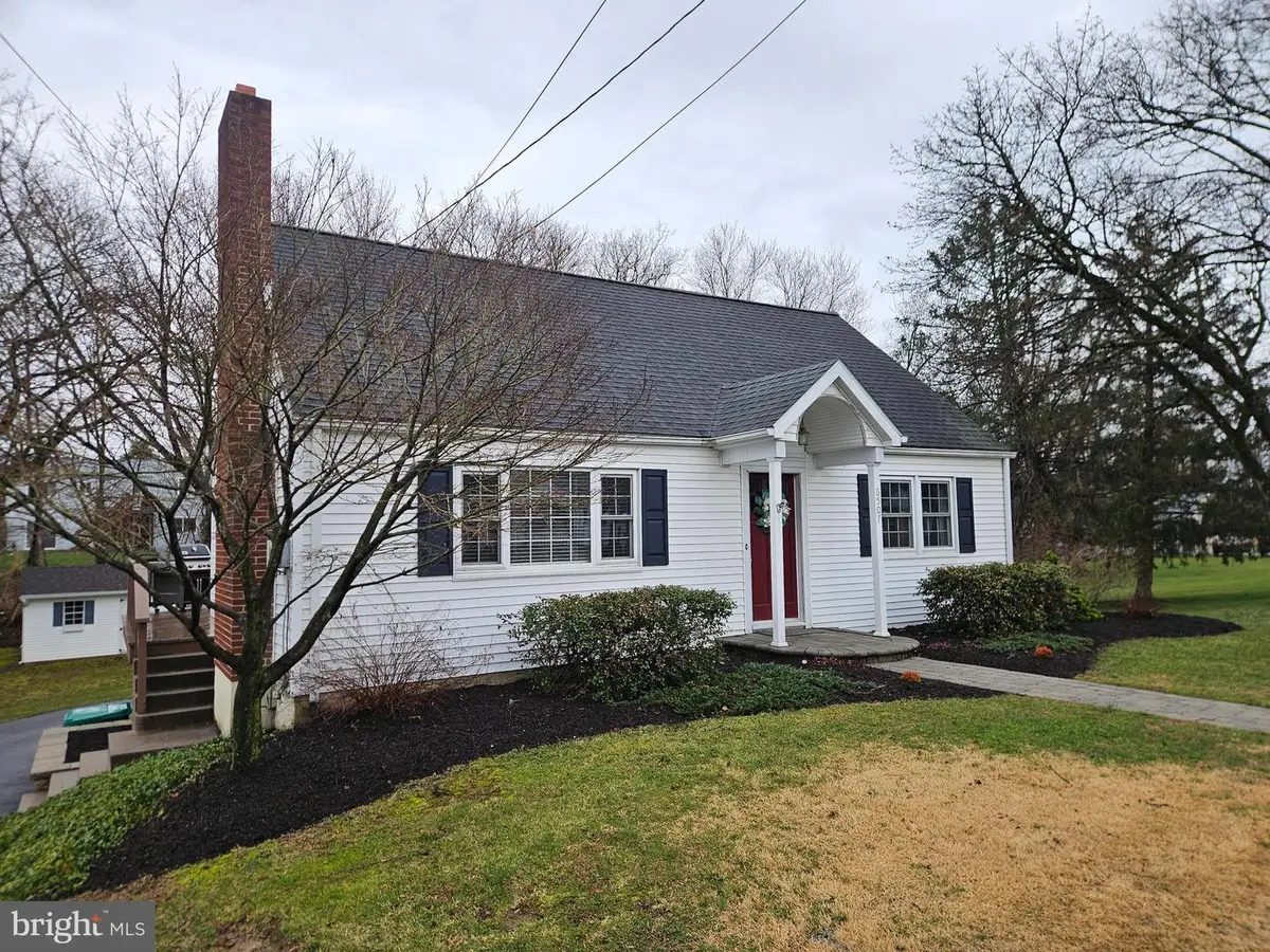 6507 Jonestown Rd, Harrisburg, PA 17112 - #1