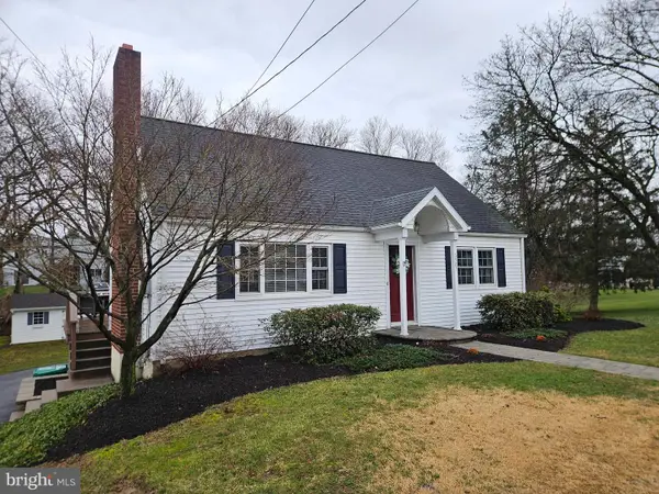 6507 Jonestown Rd, HARRISBURG, PA 17112