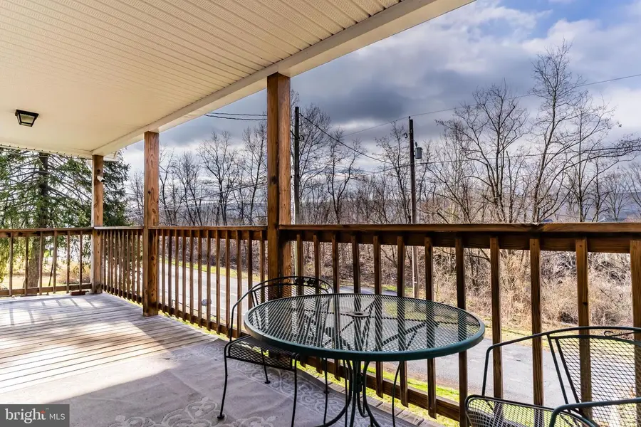 1913 Old State Rd, Dauphin, PA 17018 - #3