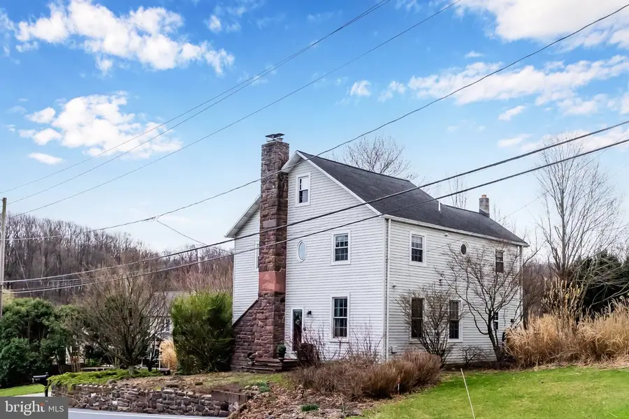 872 Waltonville Rd, Hummelstown, PA 17036 - #2