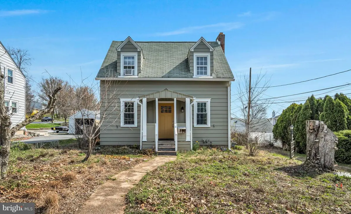 916 N Spring St, Middletown, PA 17057 - #1