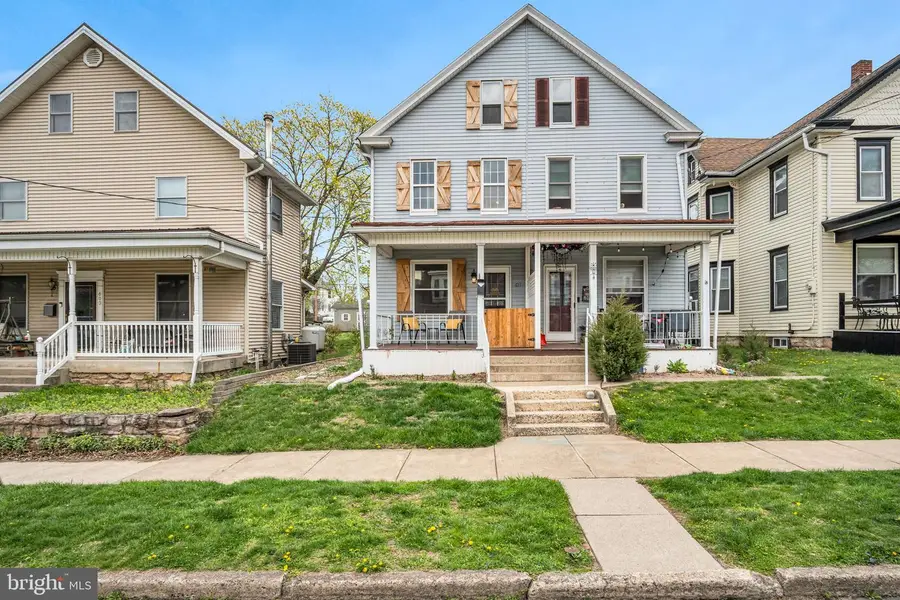 611 Union St, Millersburg, PA 17061 - #2