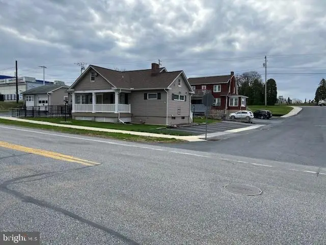 4231 Elmerton Ave, Harrisburg, PA 17109 - #2