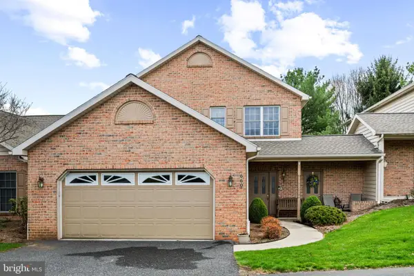 660 Heiden Dr, HUMMELSTOWN, PA 17036