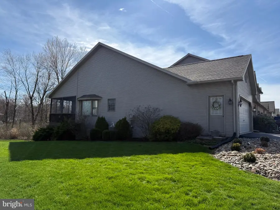 6401 Whisper Wood Ln, Harrisburg, PA 17112 - #2