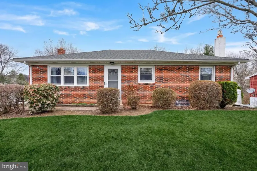 6336 Blue Flag Ave, Harrisburg, PA 17112 - #2