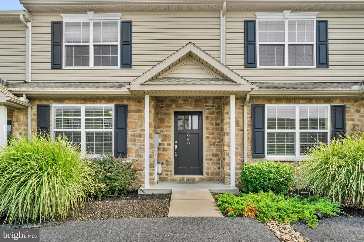 849 Gregs Dr, Harrisburg, PA 17111 - #1