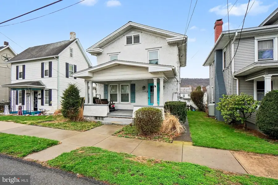 738 Union St, Millersburg, PA 17061 - #3