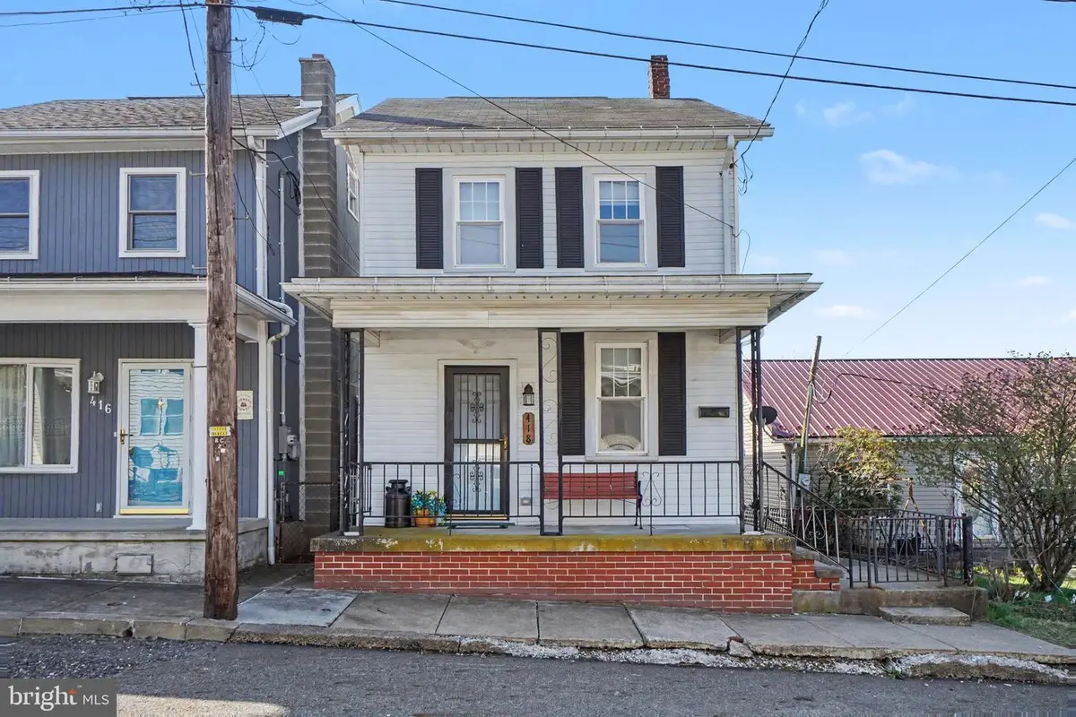 418 Elizabeth St, Williamstown, PA 17098 - #1