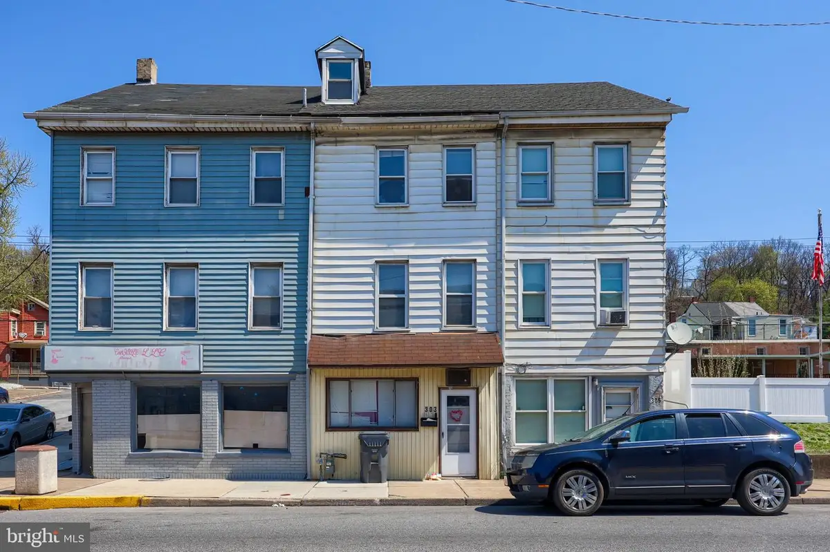 303 S Front St, Steelton, PA 17113 - #1