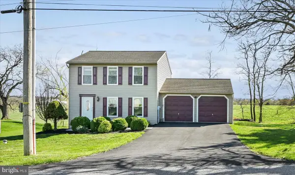 4285 Highland Rd, ELIZABETHTOWN, PA 17022