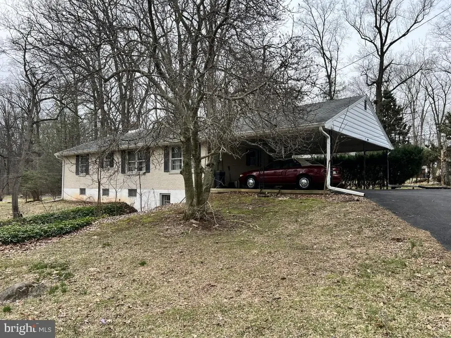 977 Locust Grove Rd, Middletown, PA 17057 - #2