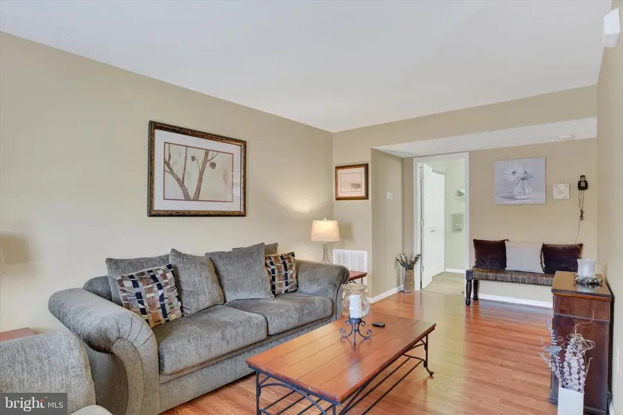 225 Saddle Ridge Dr, Harrisburg, PA 17110 - #2