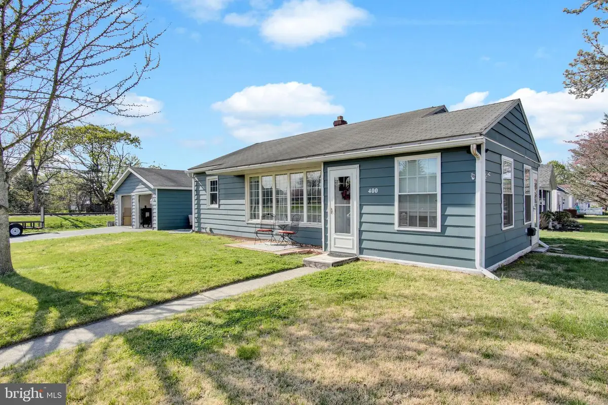 400 Lincoln St, Hummelstown, PA 17036 - #1