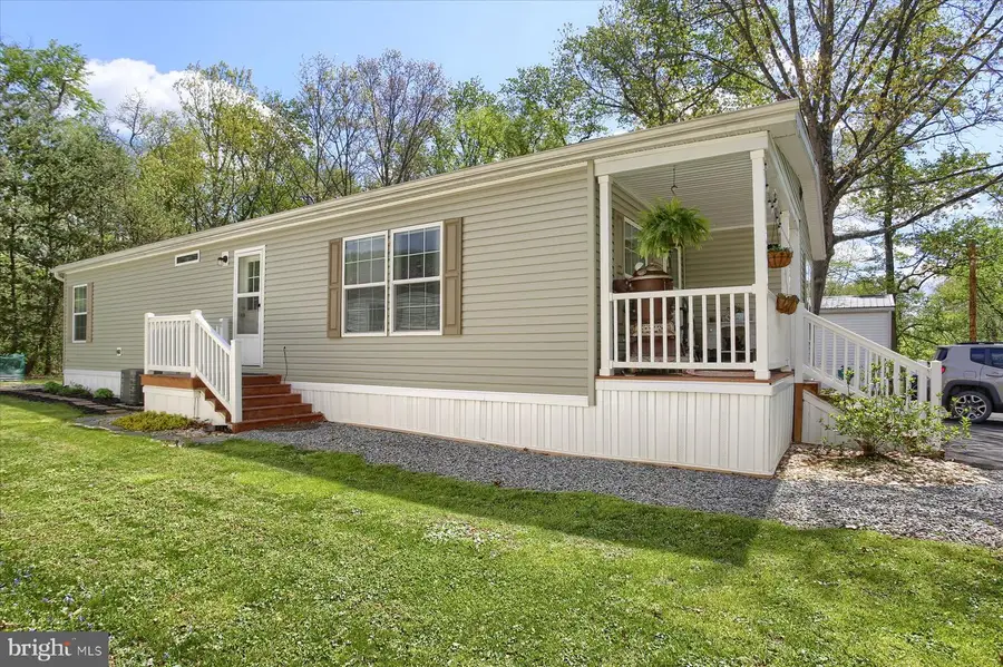 69 S Elmer Ave, Halifax, PA 17032 - #3