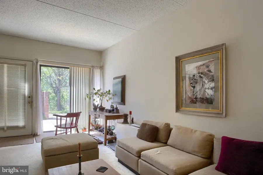 1213 Cherrington Dr, Harrisburg, PA 17110 - #3