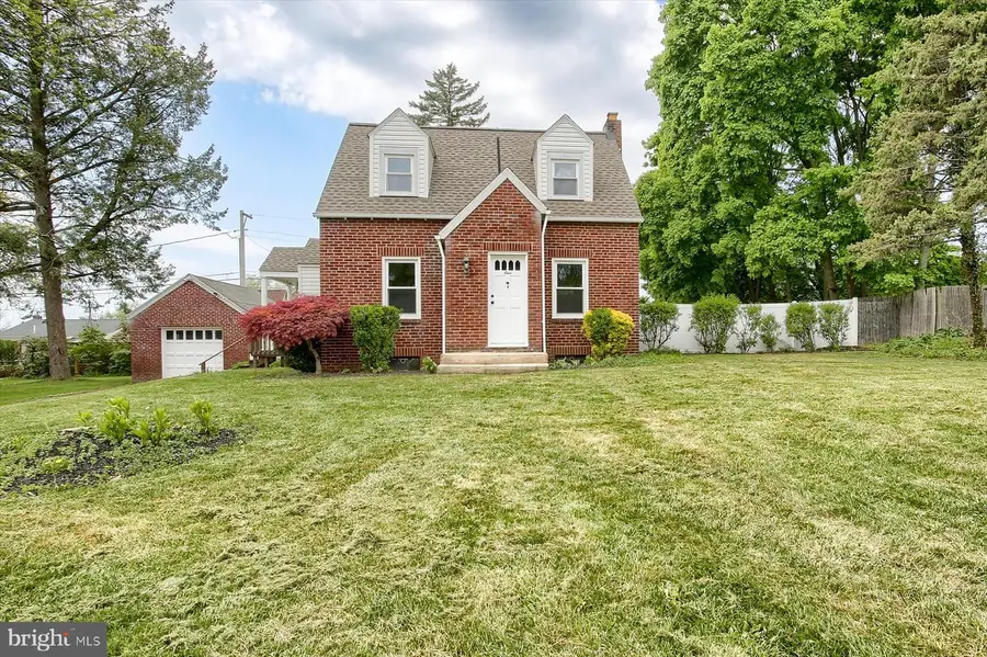 1 Oakmont Rd, Harrisburg, PA 17109 - #2