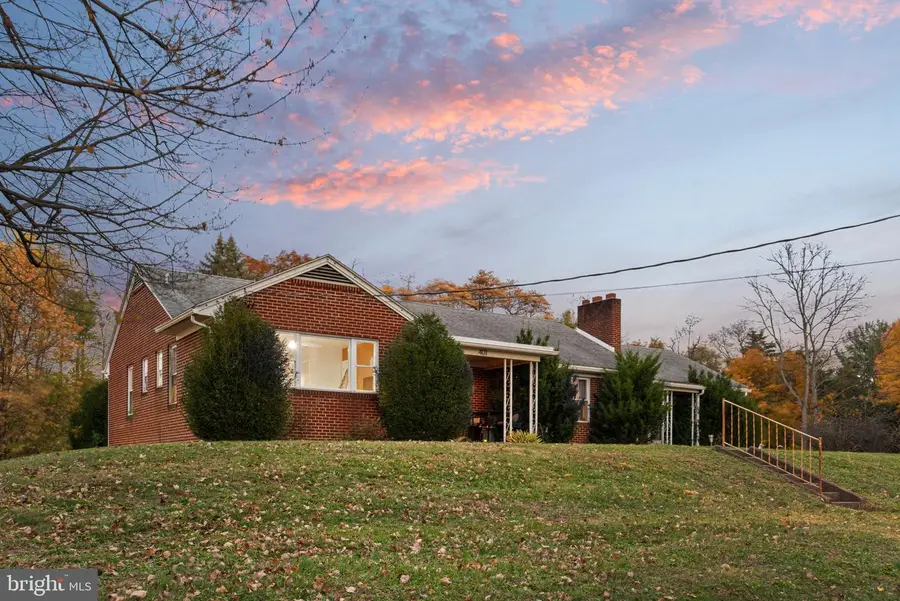 401 Village Rd, Harrisburg, PA 17112 - #3