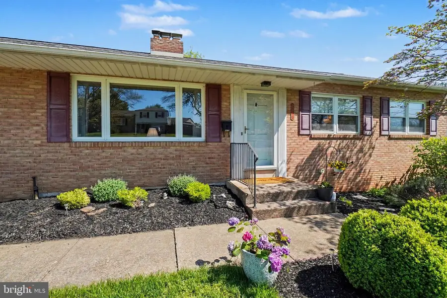 3870 Dawn Mar St, Harrisburg, PA 17111 - #2