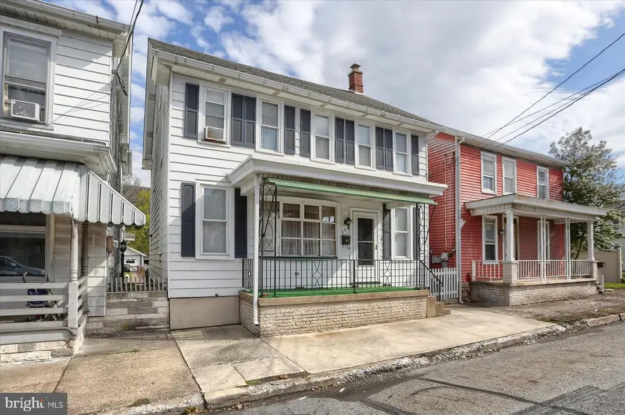 333 Main St, Lykens, PA 17048 - #2