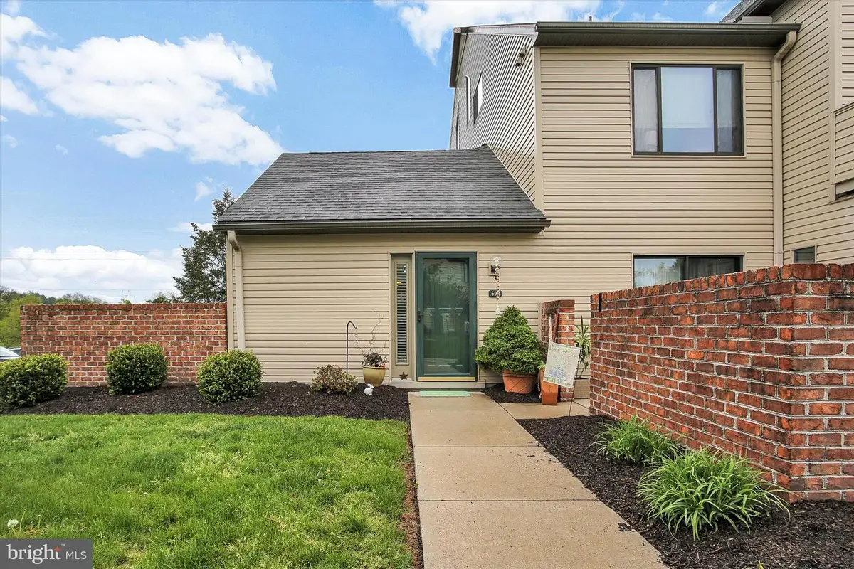 609 Cherrington Dr, Harrisburg, PA 17110 - #1