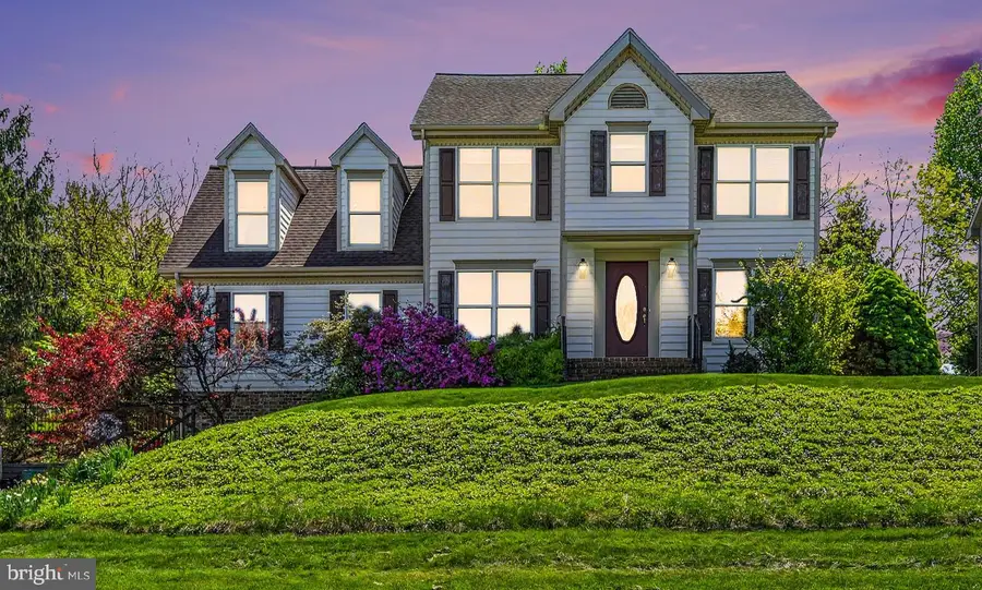 1242 Jill Dr, Hummelstown, PA 17036 - #3