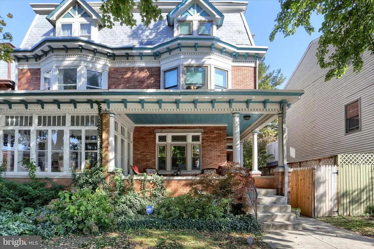 2139 N 2nd St, Harrisburg, PA 17110 - #1