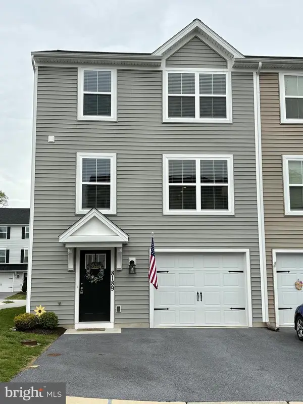 8189 Haley Ct, HARRISBURG, PA 17112