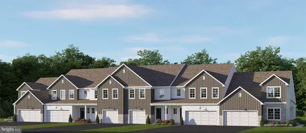 7831 Oak Brook Dr, HARRISBURG, PA 17112