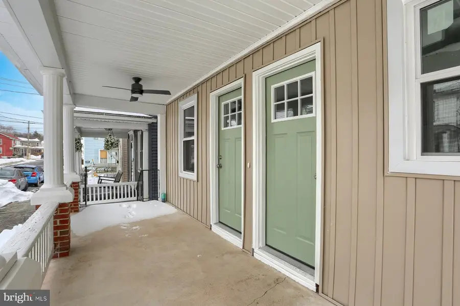 416 Penn St, Middletown, PA 17057 - #3