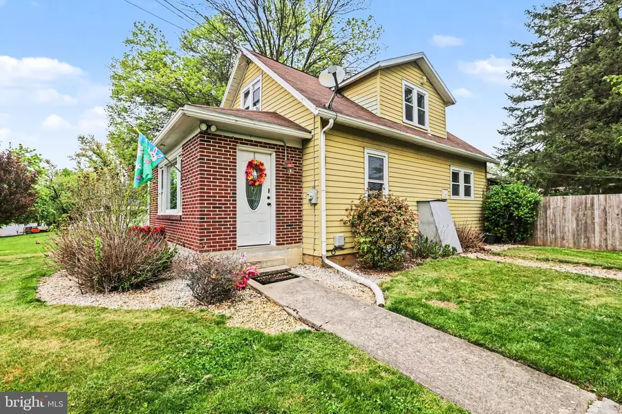 1020 Oberlin Rd, Middletown, PA 17057 - #2