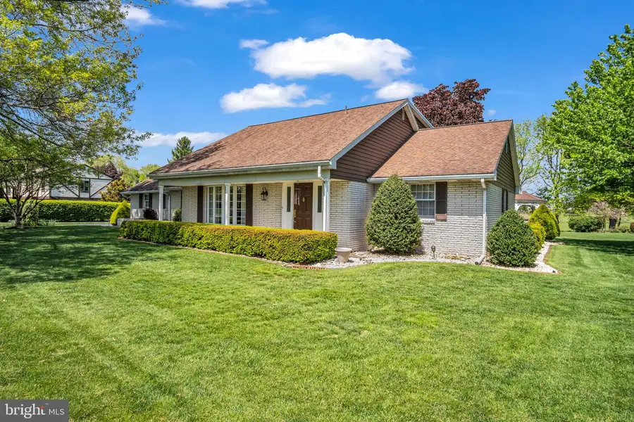 4 Banbury Rd, Hummelstown, PA 17036 - #3