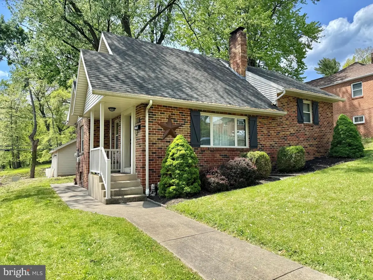 610 Georgian Pl, Harrisburg, PA 17111 - #1