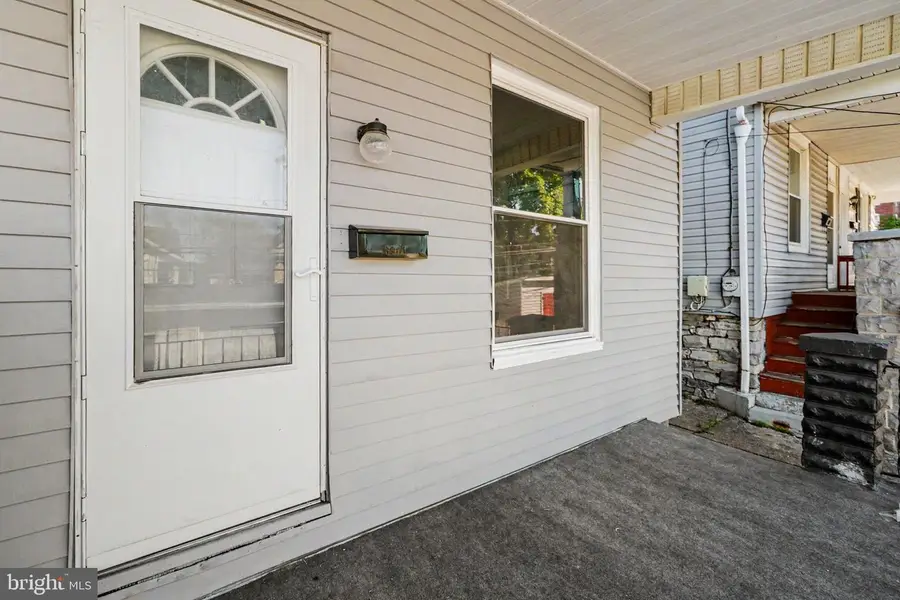 43 Penn St, Steelton, PA 17113 - #3