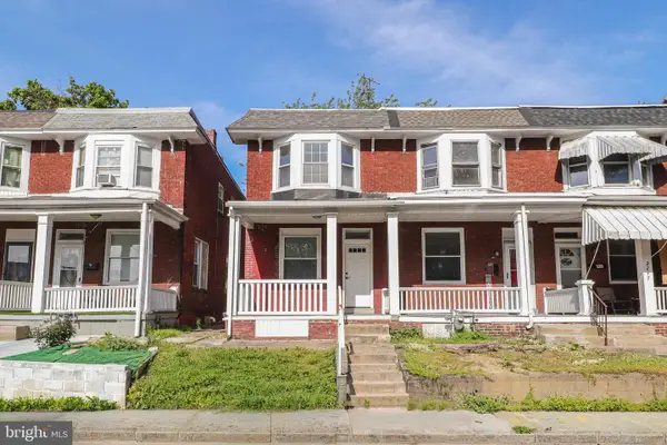 2251 Logan St, HARRISBURG, PA 17110