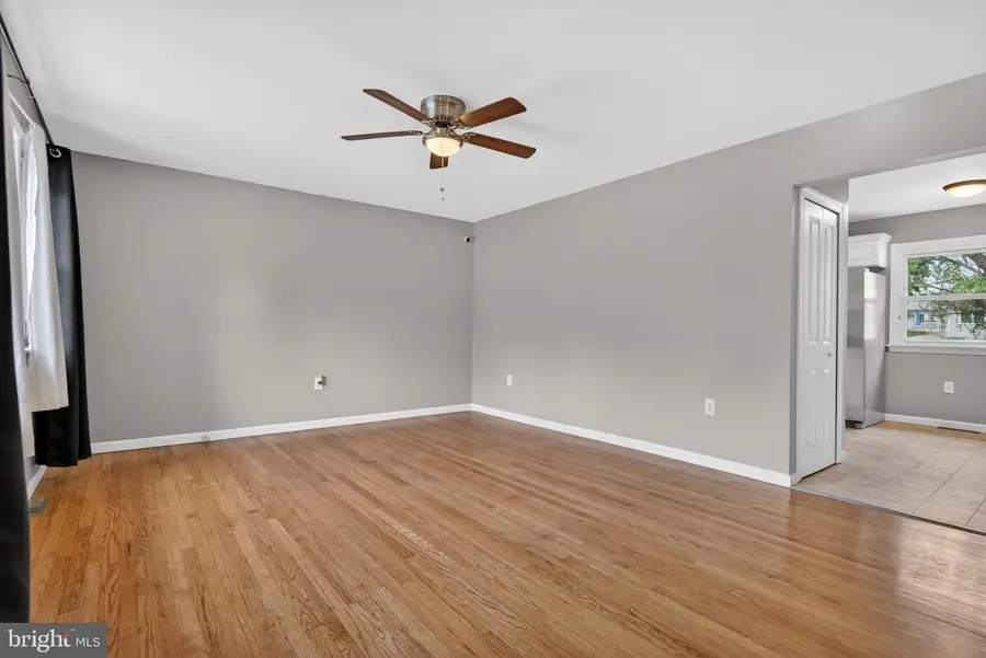 6216 Pine St, Harrisburg, PA 17112 - #3
