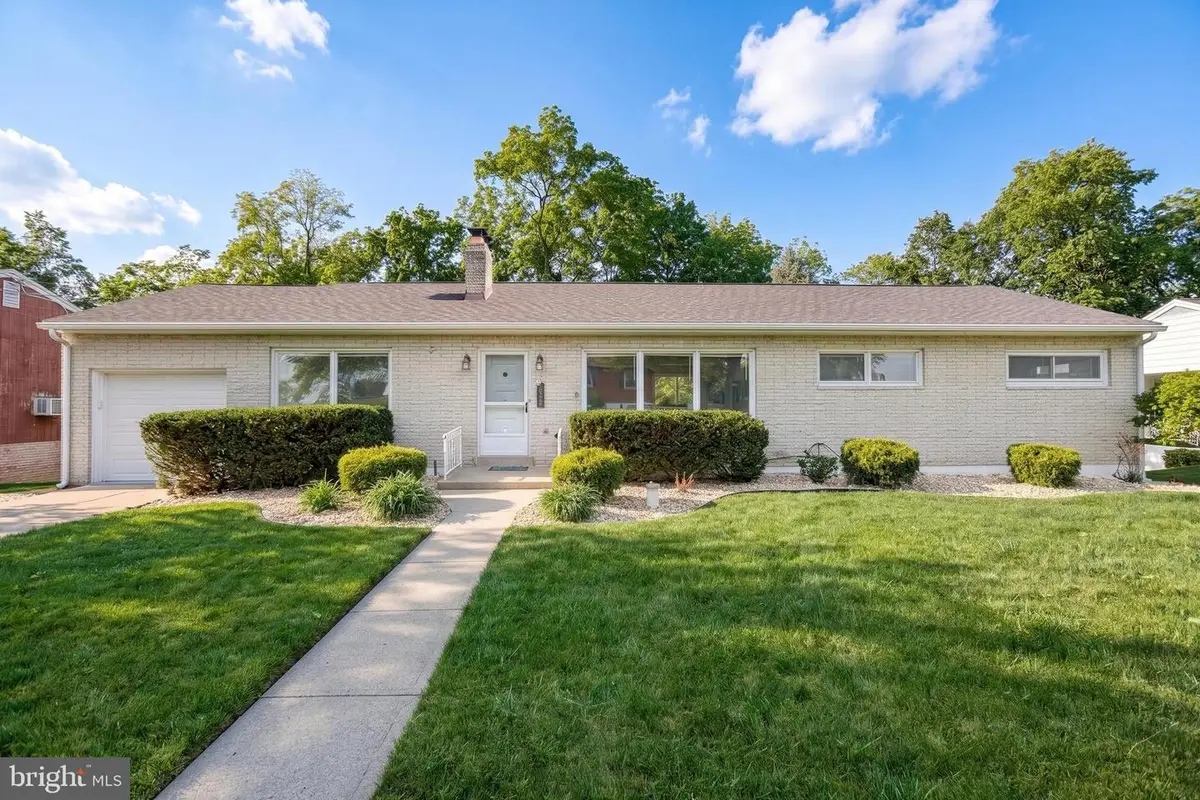 2404 Jericho Dr, Harrisburg, PA 17110 - #1
