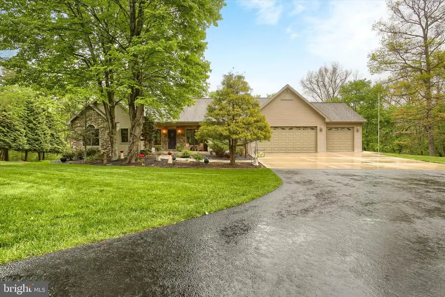 416 Mehaffie Ln, Harrisburg, PA 17112 - #2