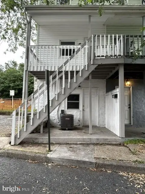 226 Mulberry St, Steelton, PA 17113 - #1